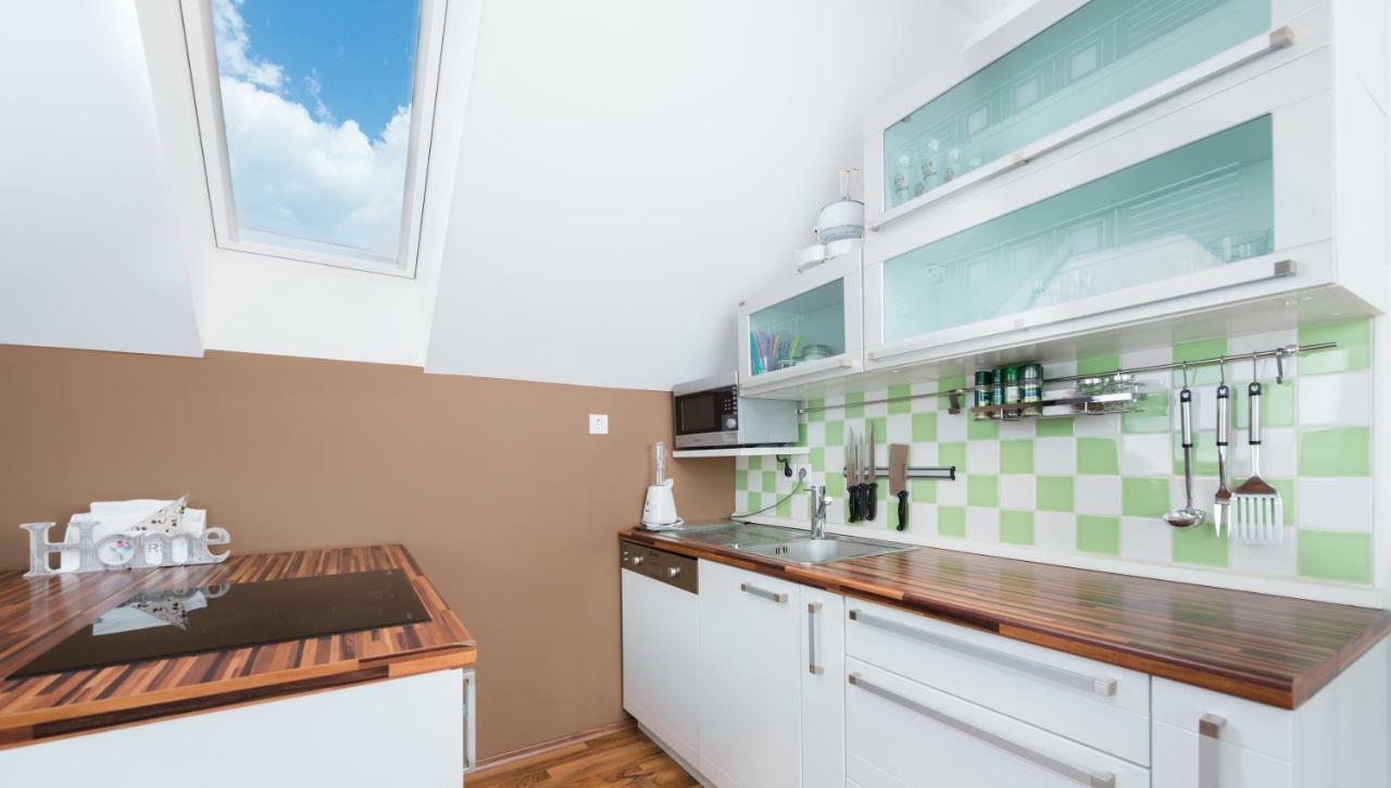 Boomerang Apartment Μπλεντ Εξωτερικό φωτογραφία